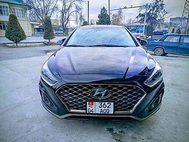 автомобиль саната: Hyundai Sonata: 2019 г., 2 л, Автомат, Бензин, Седан — 10