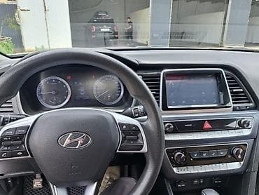 Продажа авто: Hyundai Sonata: 2018 г., 2 л, Автомат, Газ, Седан — 6
