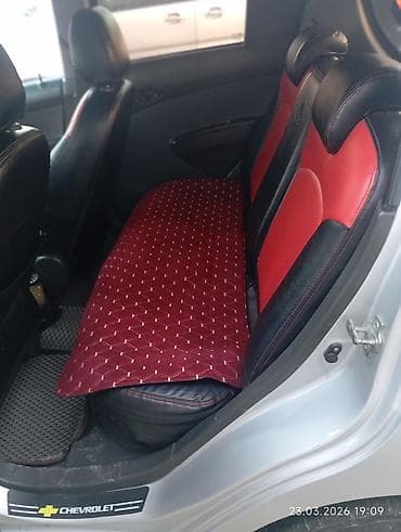 Chevrolet Spark: 2012 г., 1 л, Ручные, Бензин, Хэтчбэк — 6