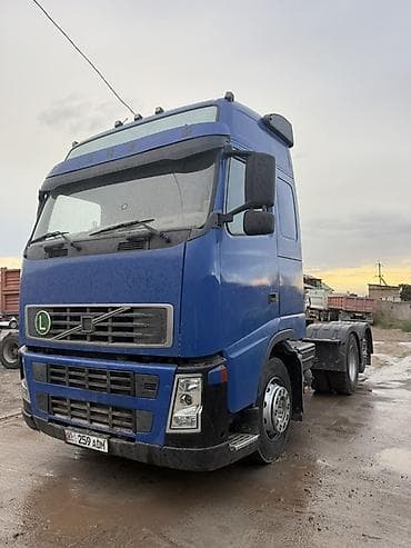 термобудка рефрижератор: Тягач, Volvo — 1