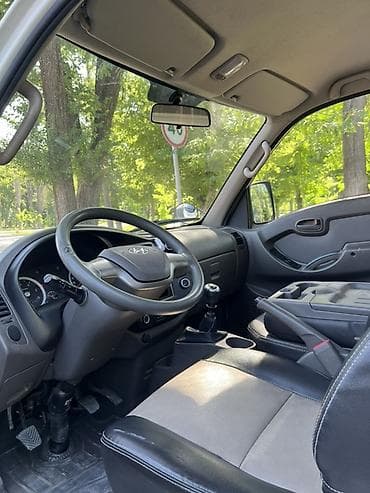 хундай старекс 1: Жеңил жүк ташуучу унаа, Hyundai, Стандарт, 1,5 т — 5
