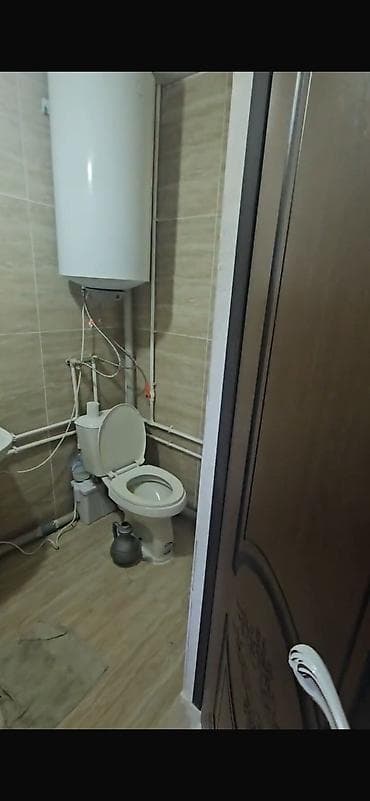 all group: Сдаю комнату под офис цокал 35 кв кухня душ все имеется. Адрес Ак — 3