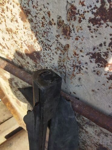 полка для авто: Полка багажника вроде от эрэкса точно не помню цена5000 — 3