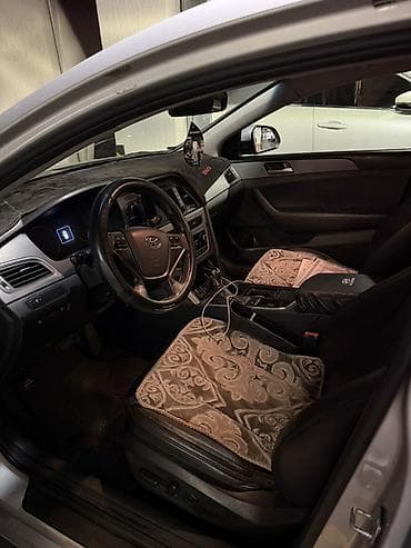 бизнем: Hyundai Sonata: 2016 г., 2 л, Автомат, Газ, Седан — 9