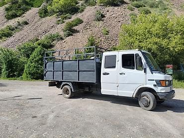 авто вит: Mercedes-Benz T1: 1993 г., 2.9 л, Механика, Дизель, Бус — 2