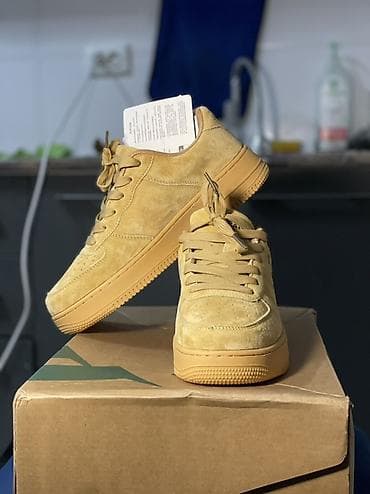 бут кийимдер: Кроссовки низкие, замшевые, песочно‑бежевый цвет. Особенности: - — 2