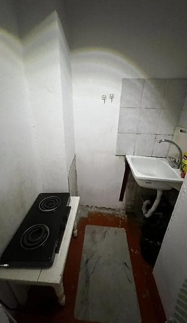 1 bedroom: 1 комната, 30 м², Аламедин-1 мкр Малосемейка, 1 этаж — 2