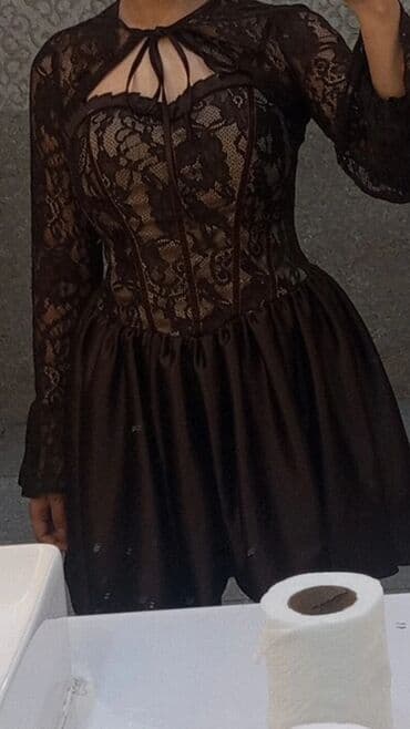 платье в горошек с кружевом: Вечернее платье, Коктейльное, Короткая модель, Атлас, С рукавами, Корсет, M — 2