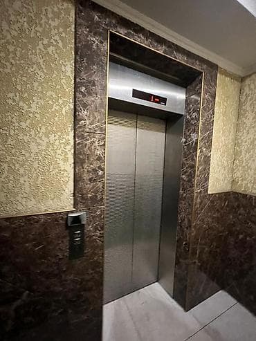 3 комнаты, 98 м², Элитка, 4 этаж, Старый ремонт