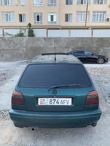 passat variant: Volkswagen Golf: 1996 г., 1.6 л, Механика, Бензин, Хэтчбэк — 4
