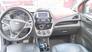 Продажа авто: Chevrolet Spark: 2018 г., 1 л, Вариатор, Бензин, Хэтчбэк — 7