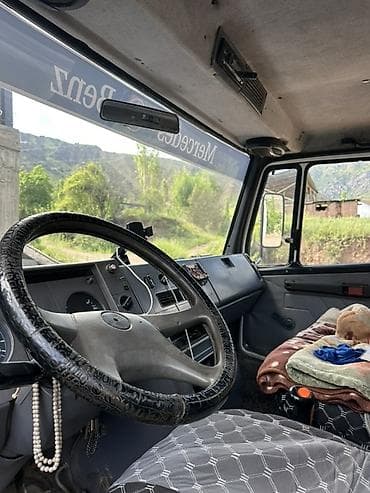 daf 75: Грузовик, Mercedes-Benz — 7