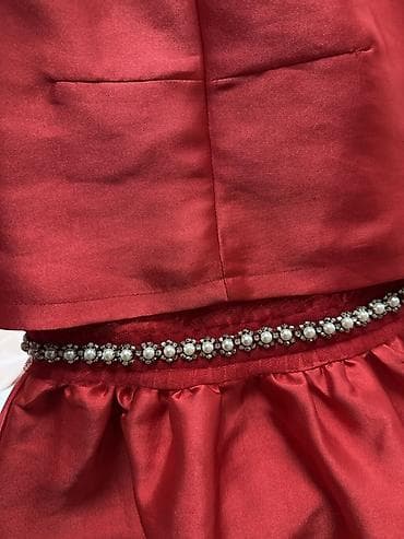 Балдар электр унаалары: Балдар көйнөгү, түсү - Кызыл, Колдонулган — 3