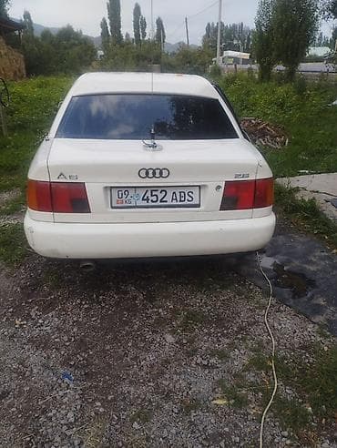 2 8: Audi A6: 1995 г., 2.3 л, Механика, Бензин, Седан — 5