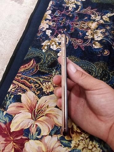 iphone qq: IPhone Xs Max, Золотой — 3
