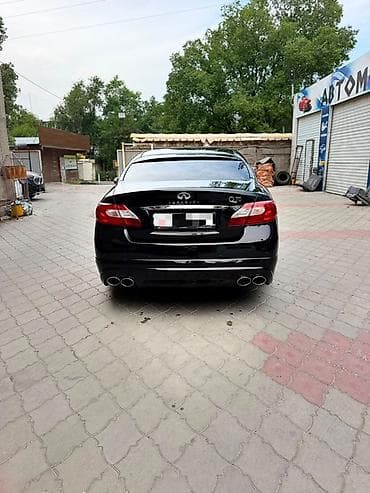 Infiniti M: 2011 г., 3.7 л, Автомат, Бензин, Седан — 5