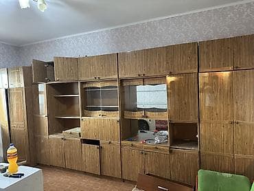 Дом и сад: Секция/стенка для гостиной из ламинированной ДСП под древесный шпон — 1