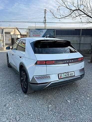 Hyundai Ioniq 5: 2021 г., Электромобиль, Кроссовер at lalafo.kg Hyundai Ioniq 5: 2021 г., Электромобиль, Кроссовер