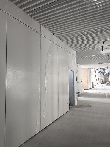 Панели для облицовки стен и перегородок из гладкого листового