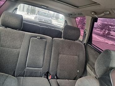 Toyota Ipsum: 2002 г., 2.4 л, Бензин, Минивэн — 9