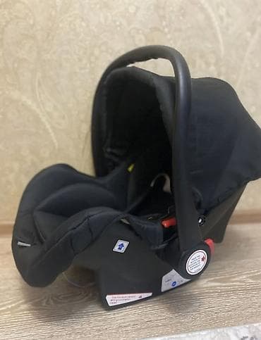 skillmax k8: Автокресло, цвет - Черный, Б/у — 1