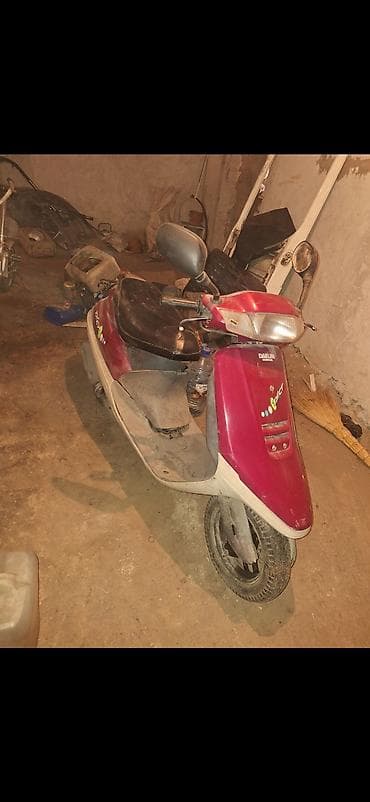 мопед сузуки: Скутер Daelim Tact (Honda) - Марка/модель: Daelim. 70km Не рабочий — 2