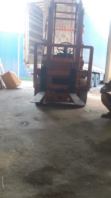 вождение фуры для начинающих: Долгосрочная аренда вилочных погрузчиков. Дополнительная возможность — 2