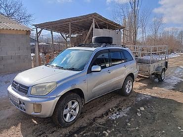 Toyota: Toyota RAV4: 2004 г., 2 л, Механика, Бензин — 2