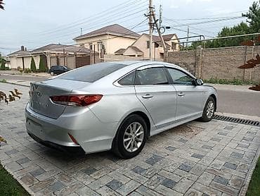 Hyundai Sonata: 2019 г., 2 л, Автомат, Газ, Седан — 5