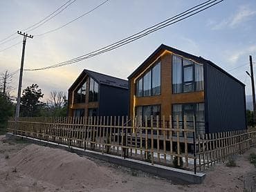 Үйлөр: Продаются два современных барнхауса у озера Иссык-Куль (с. Бостери) — 2