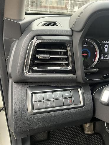 рекстон хан 2021: Ssangyong Tivoli: 2020 г., 1.6 л, Автомат, Дизель, Кроссовер — 10