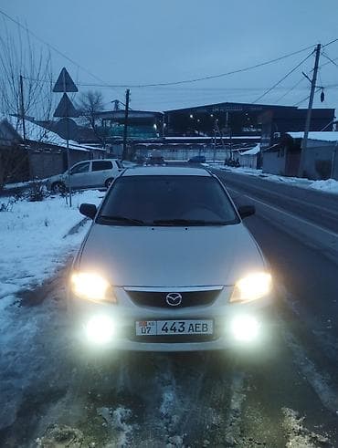 echo platz: Mazda 323: 2000 г., 1.5 л, Механика, Бензин, Седан — 9