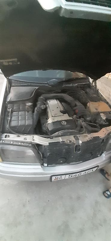 буксиры: Mercedes-Benz C-Class: 1994 г., 2.8 л, Механика, Бензин, Седан — 9