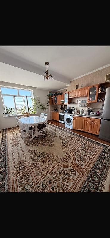 квартира 7 мкр: 2 комнаты, 80 м² — 5
