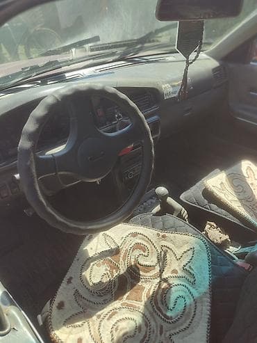 авто аксессуары: Mazda 626: 1991 г., Седан — 5