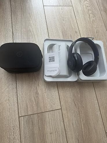 Beats Studio Pro — полноразмерные беспроводные наушники Комплектация