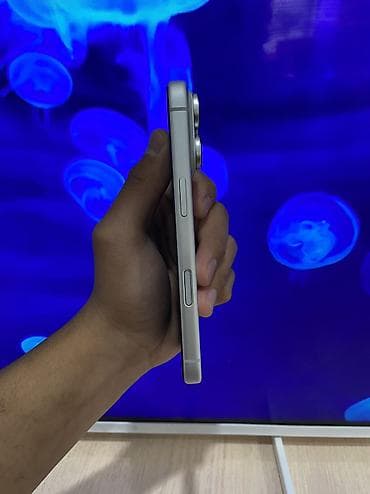 беспроводные наушники для айфона 10: IPhone 17 Pro, Б/у, 256 ГБ, Серебристый, Зарядное устройство, Защитное стекло, Чехол, 100 % — 5