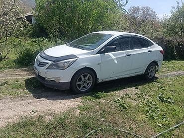 r13 17570: Hyundai Solaris: 2016 г., 1.4 л, Ручные, Бензин, Седан — 4