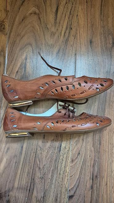 Продаю туфли кожаные, новые, цена 700 сом