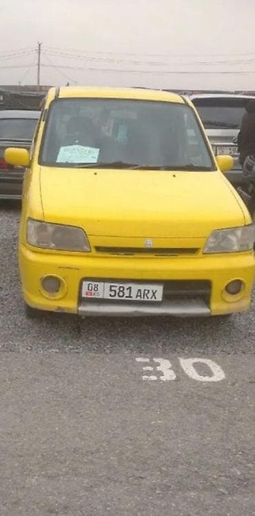 Nissan Cube: 1999 г., 1.3 л, Автомат, Бензин, Минивэн