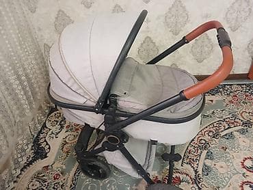 купить нарядное платье на девочку 1 год: Коляска, Другой бренд, цвет - Серебристый, Б/у, Платная доставка — 3