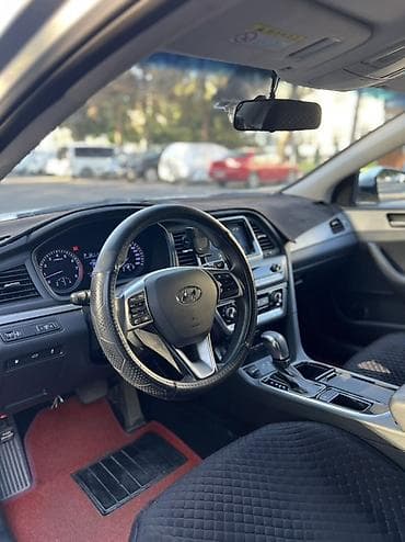 byd e3: Hyundai Sonata: 2018 г., 2 л, Автомат, Газ, Седан — 7
