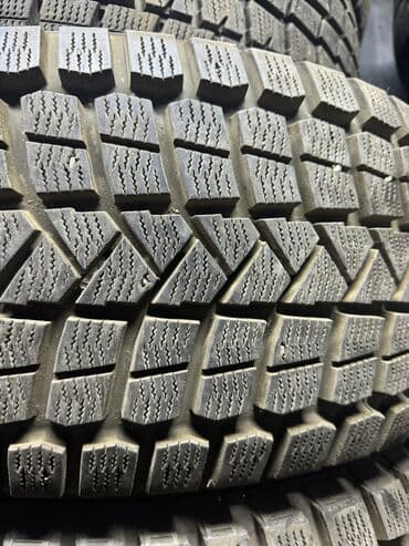 Шины 275 / 55 / R 19, Зима, Б/у, Комплект, Внедорожные (АТ/МТ), Китай, Maxxis