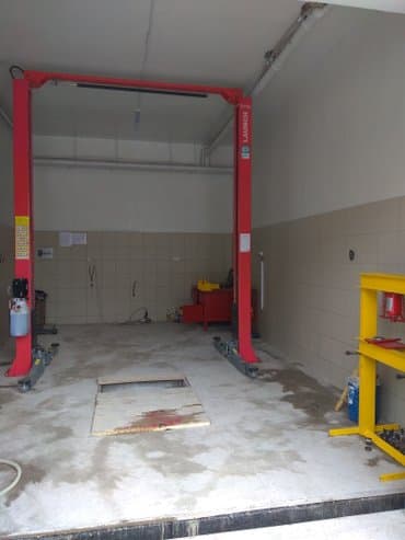 денферный махавик: Замена дисков сцепления замена АКПП ремонт ходовой части .Тел — 1