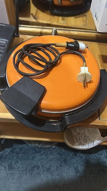 Электровафельница для тонких вафель/печенья «сердечки» - Круглая