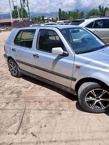 цветная лампа: Volkswagen Golf: 1997 г., 1.8 л, Механика, Хэтчбэк — 2