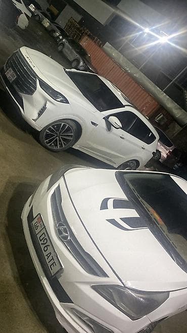 Белые бампер ооргинал - Седан Hyundai (белый), комфортный салон