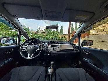 ej ve: Honda Jazz: 2009 г., 1.3 л, Автомат, Бензин, Хэтчбэк — 6