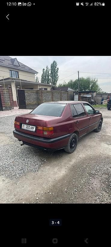 vw: Volkswagen Vento: 1993 г., Механика, Бензин, Седан — 2