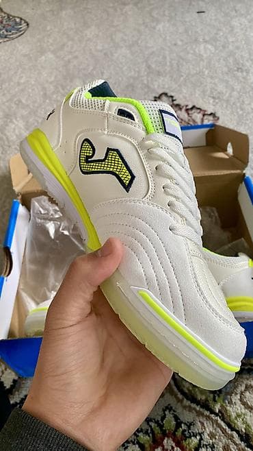 Мужская обувь: Мужские кроссовки, 40.5, Joma, Новый, цвет - Белый, Самовывоз — 2